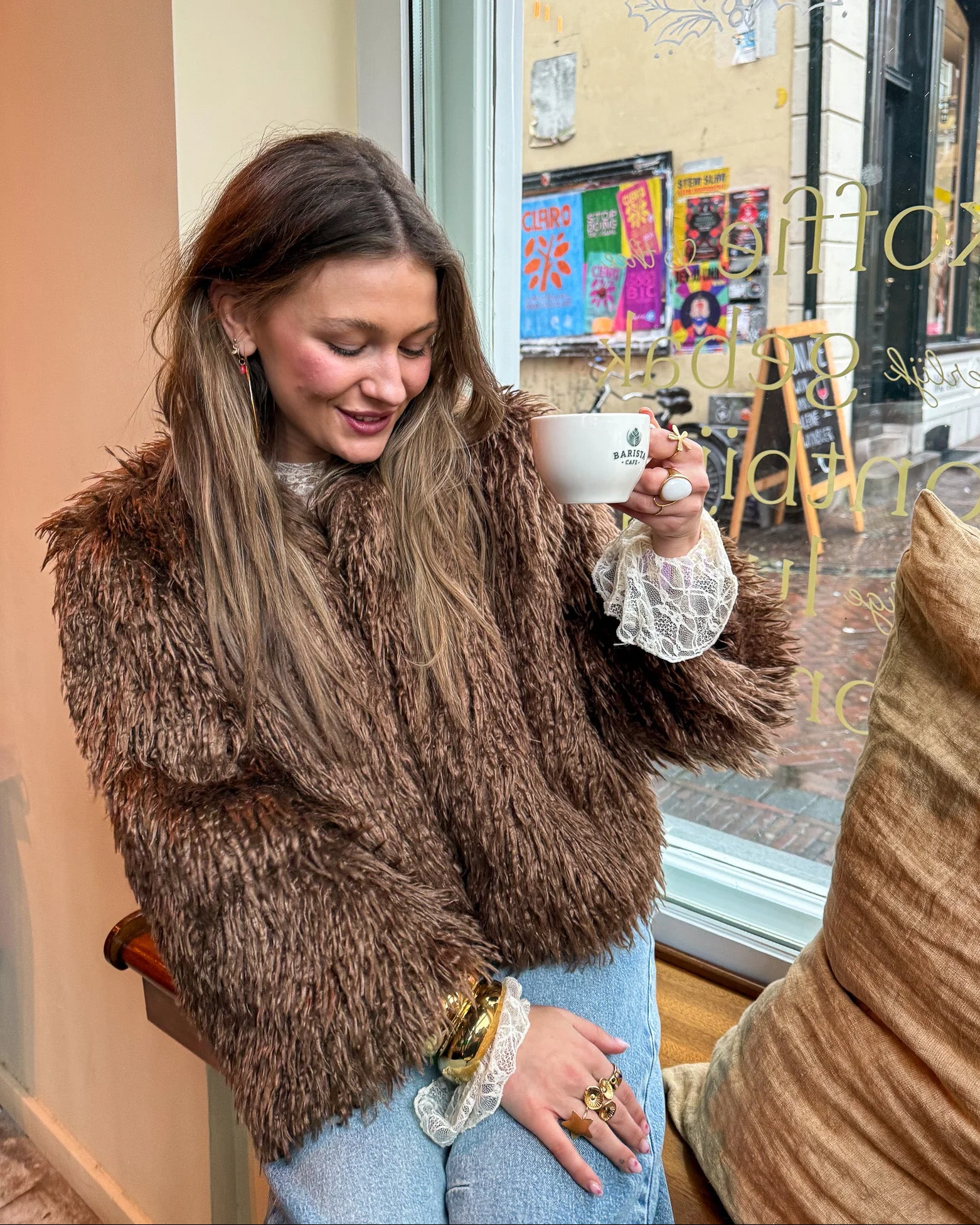 Anne Fluffy Jacket Bruin - Image 3