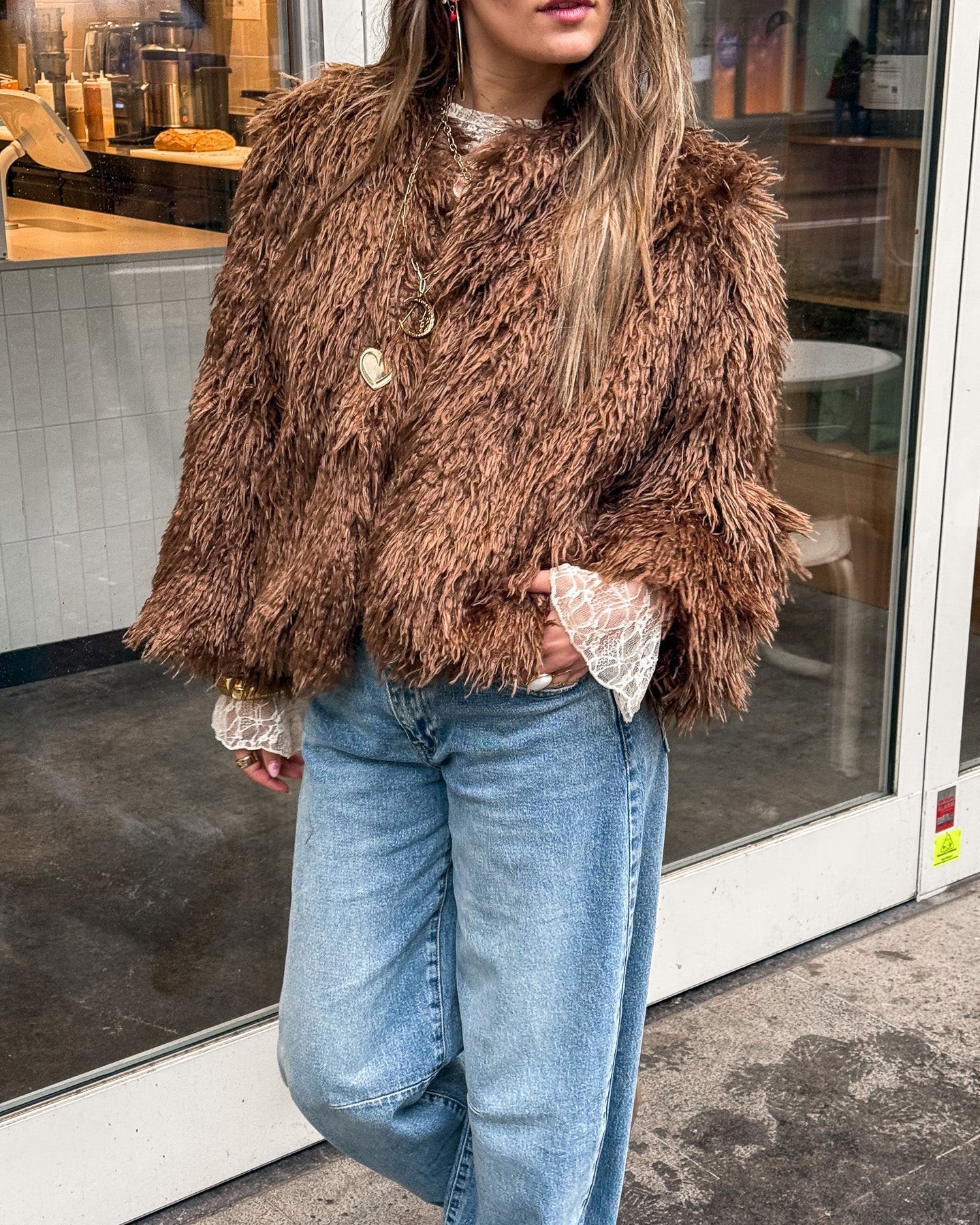 Anne Fluffy Jacket Bruin - Image 5