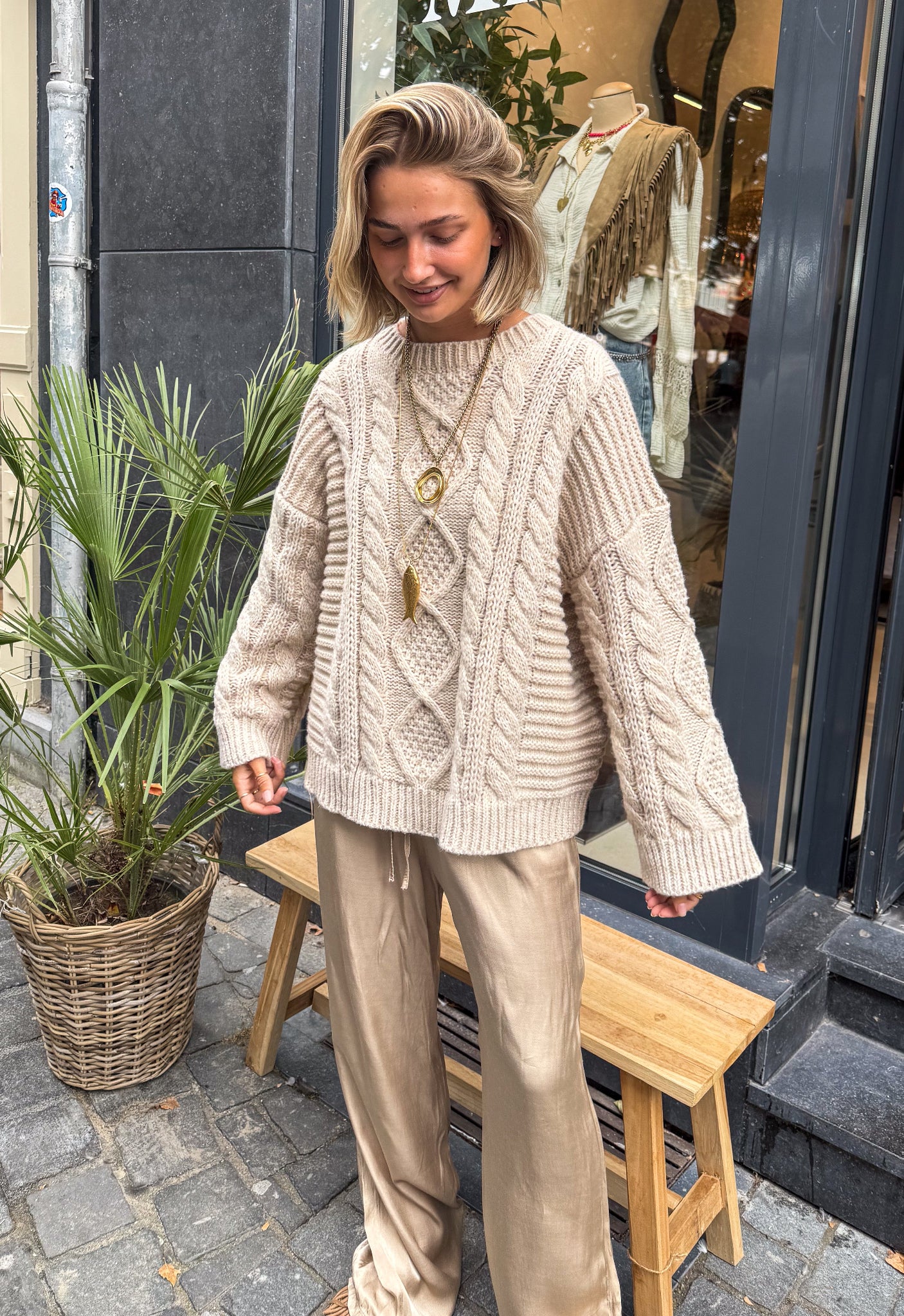 Aspen Trui Beige - Image 6