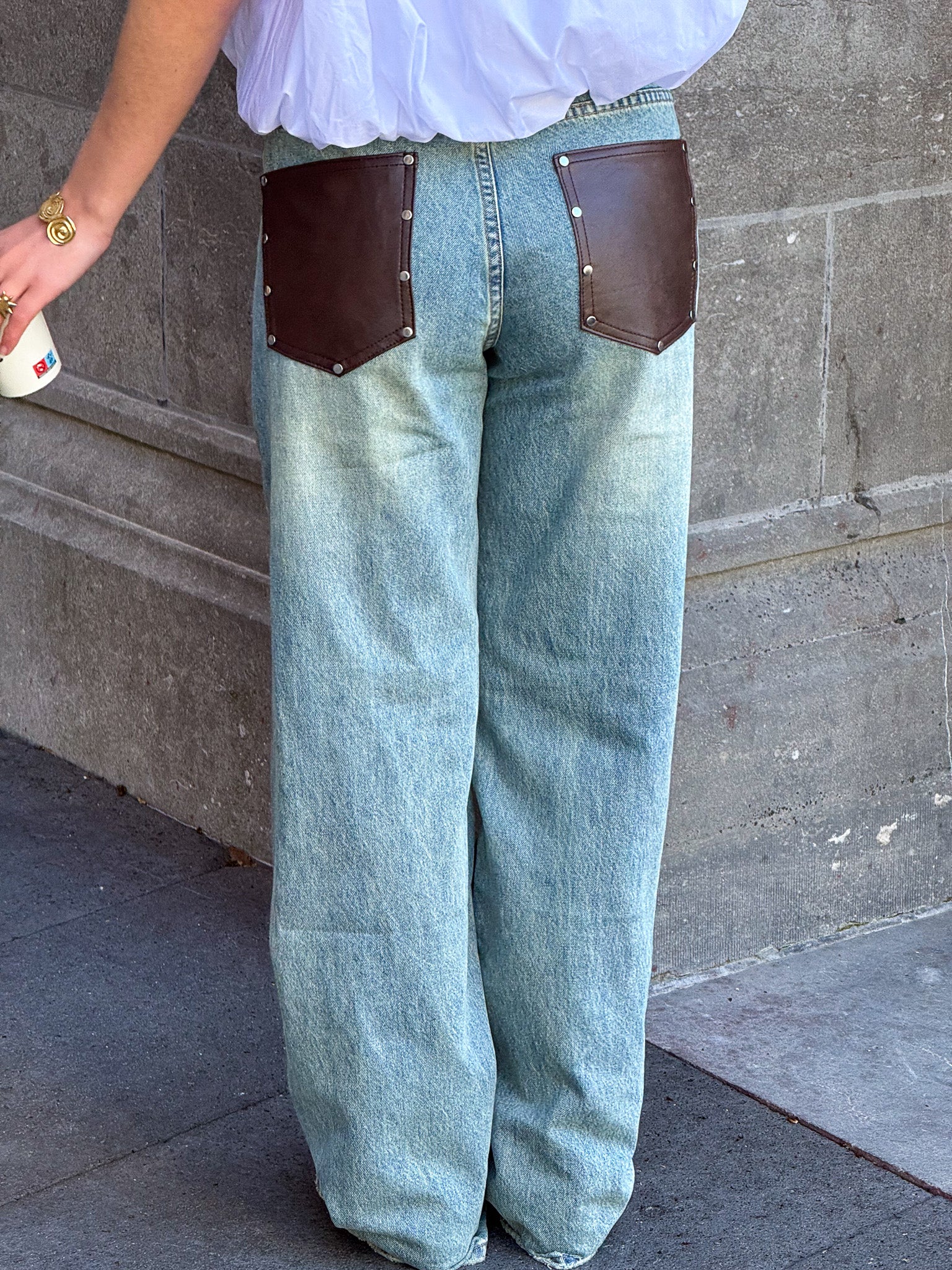 Back Pocket Wide Leg Jeans - Image 5
