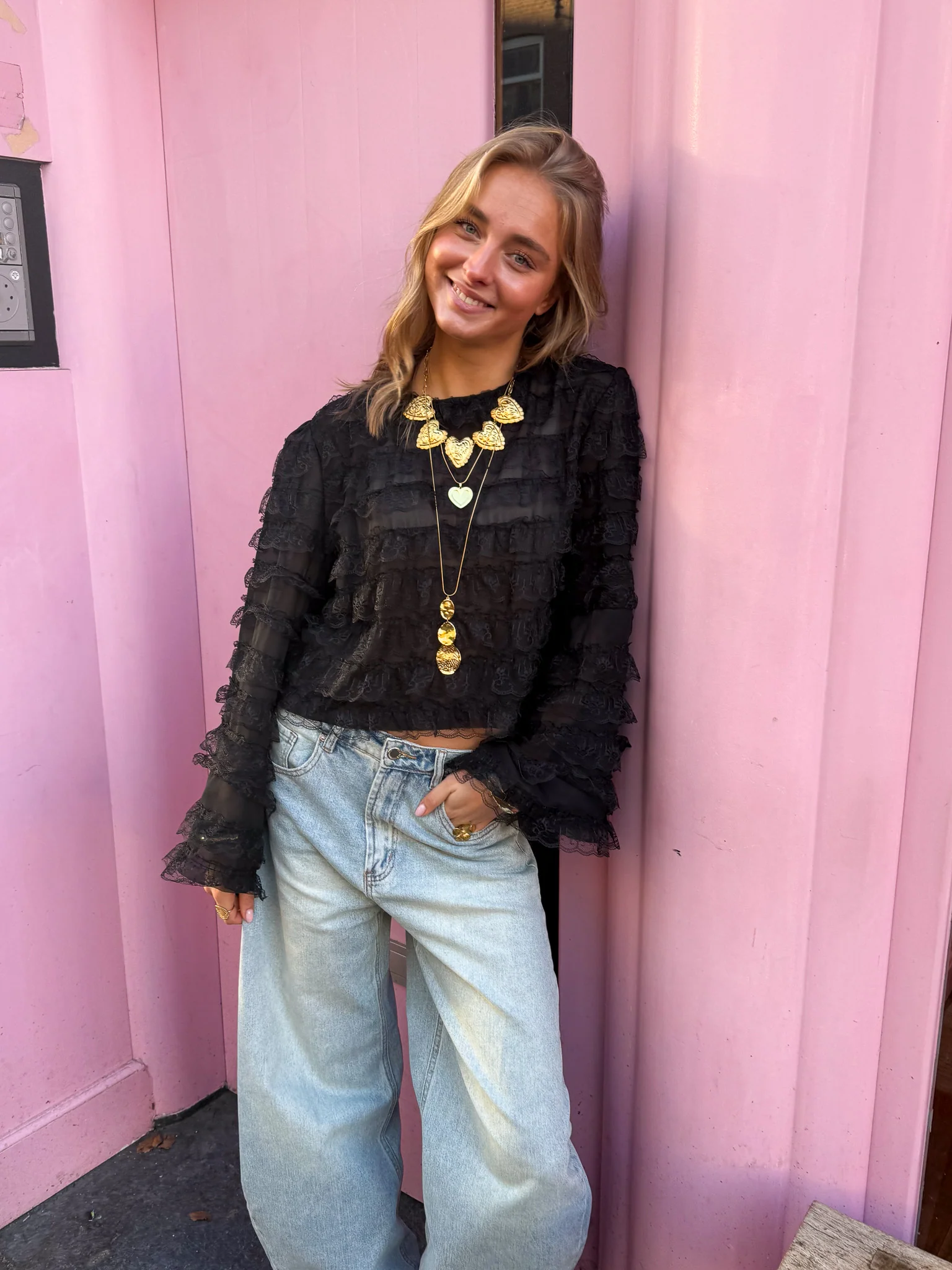 Barrel Balloon Jeans Light Fade Wash - Image 6