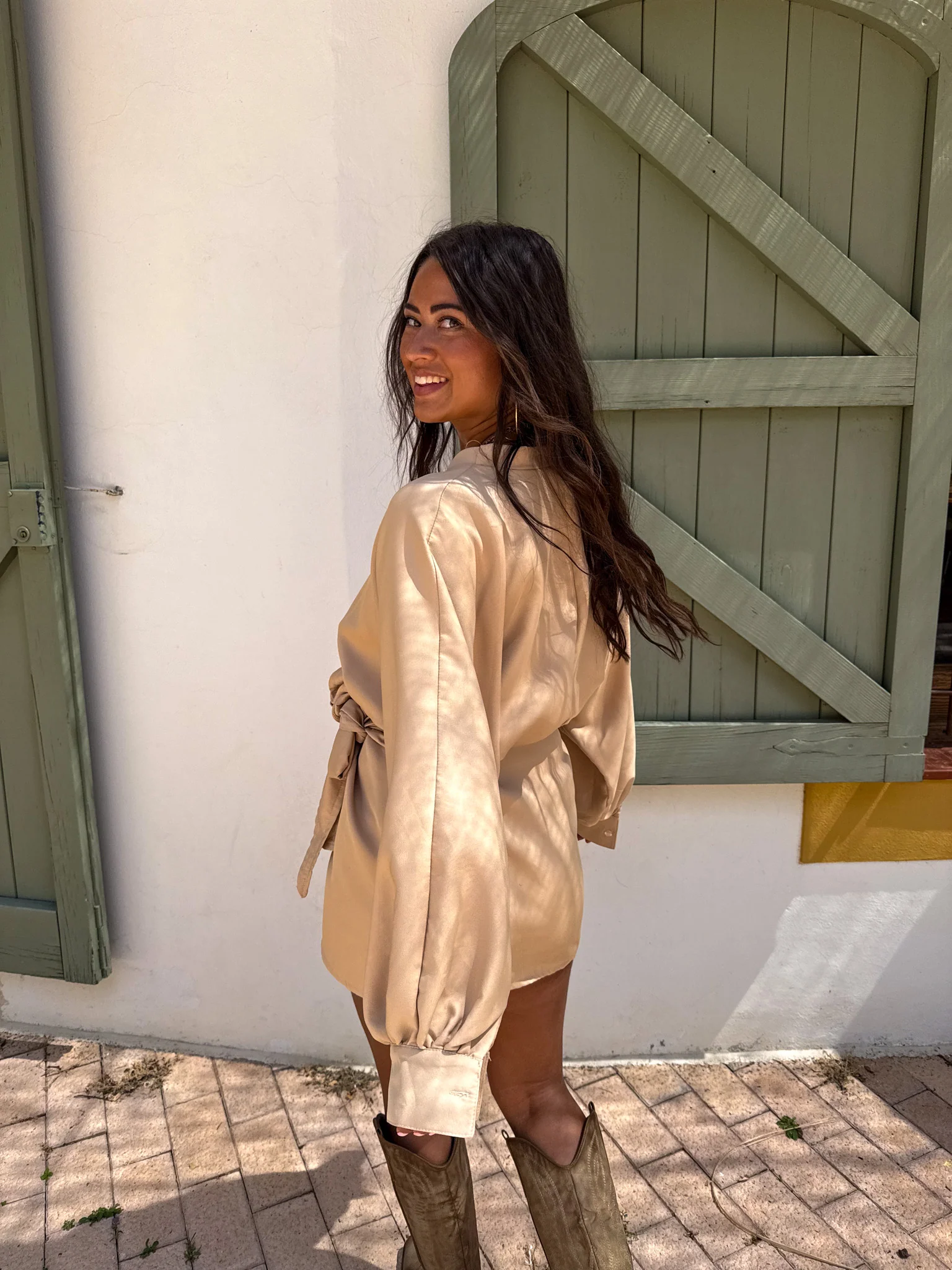 Beau Jurk Beige - Image 5