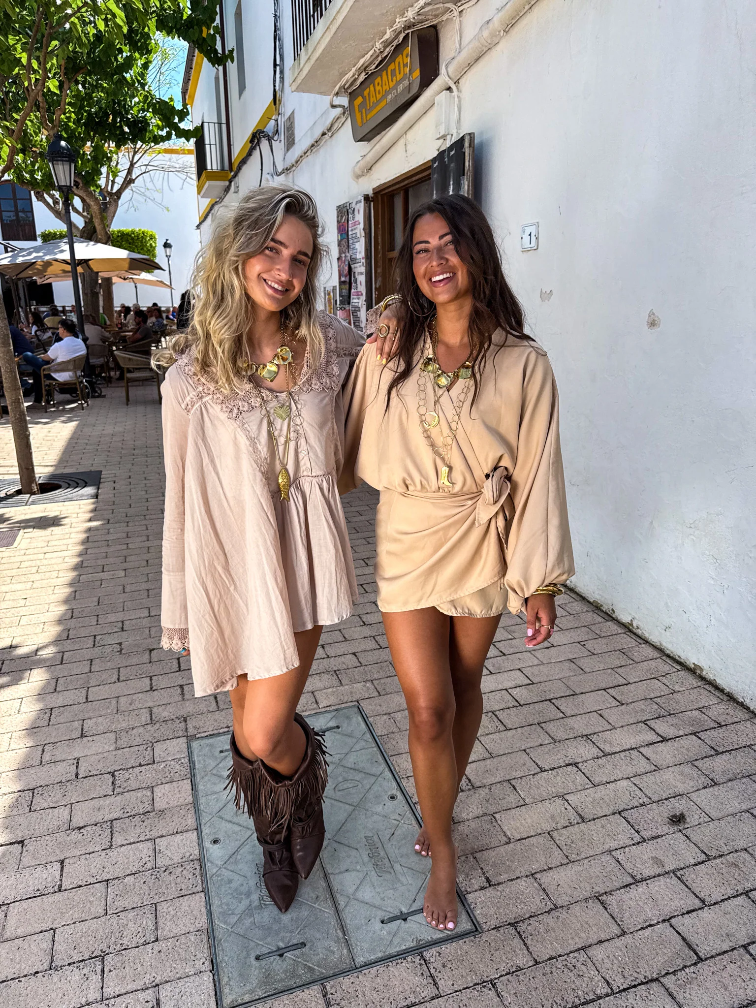 Beso Jurk Taupe - Image 9