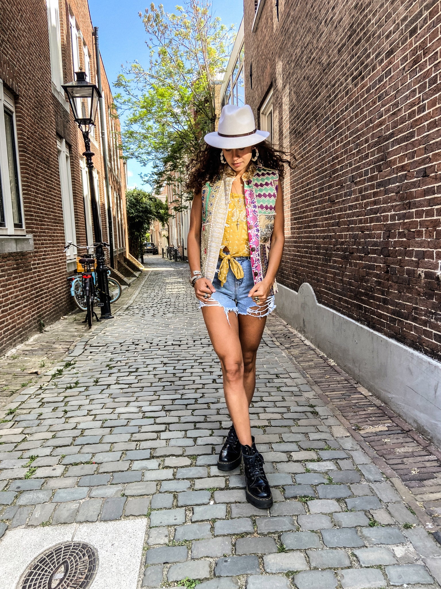 Bonita Gilet Ecru - Image 10