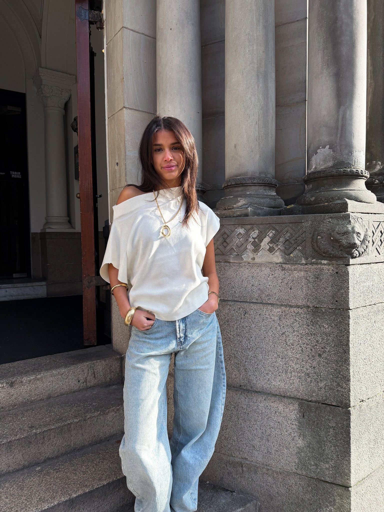 Carmen Off Shoulder Top Wit - Image 3