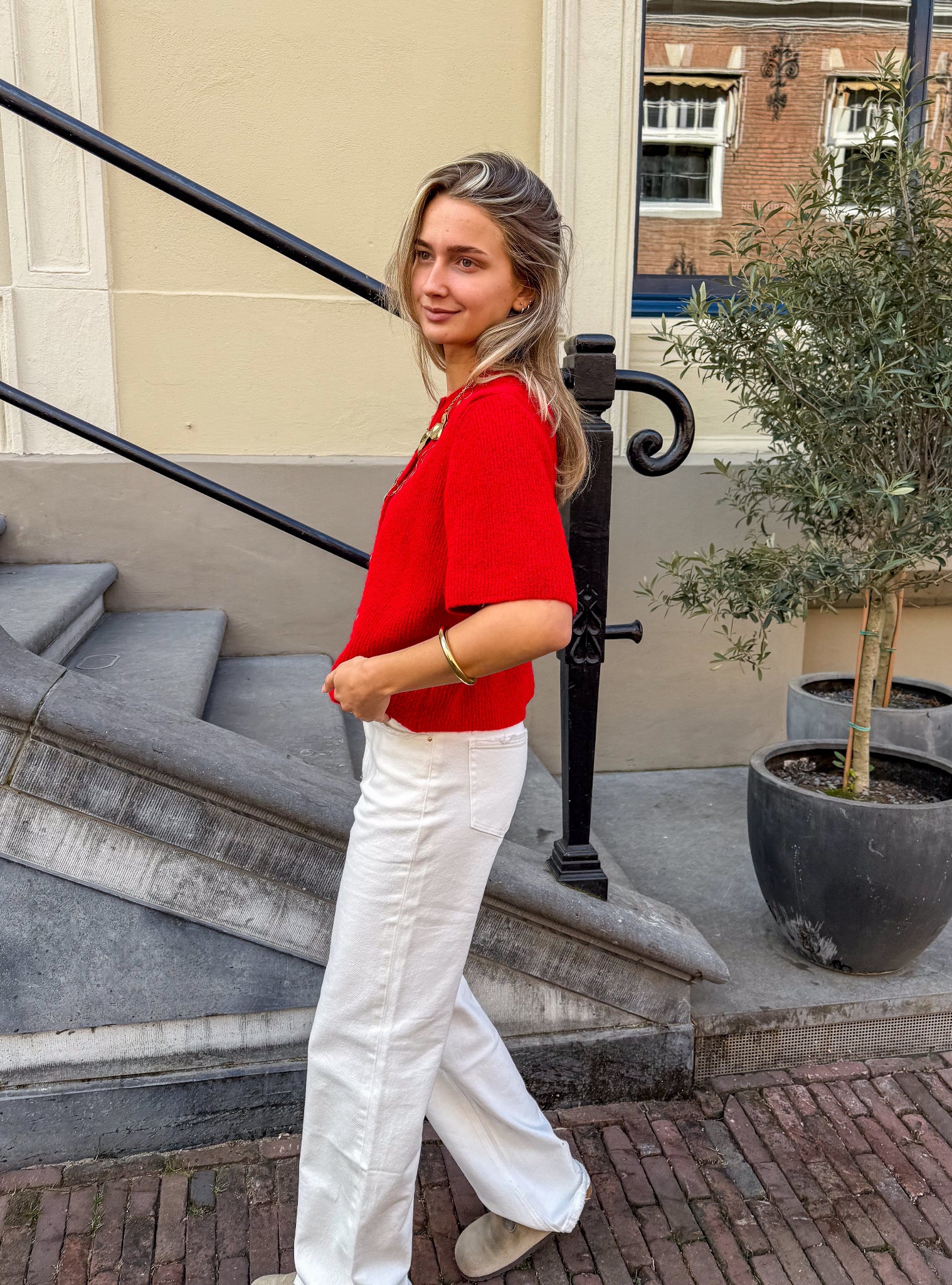 Elsa Vest Rood - Image 6