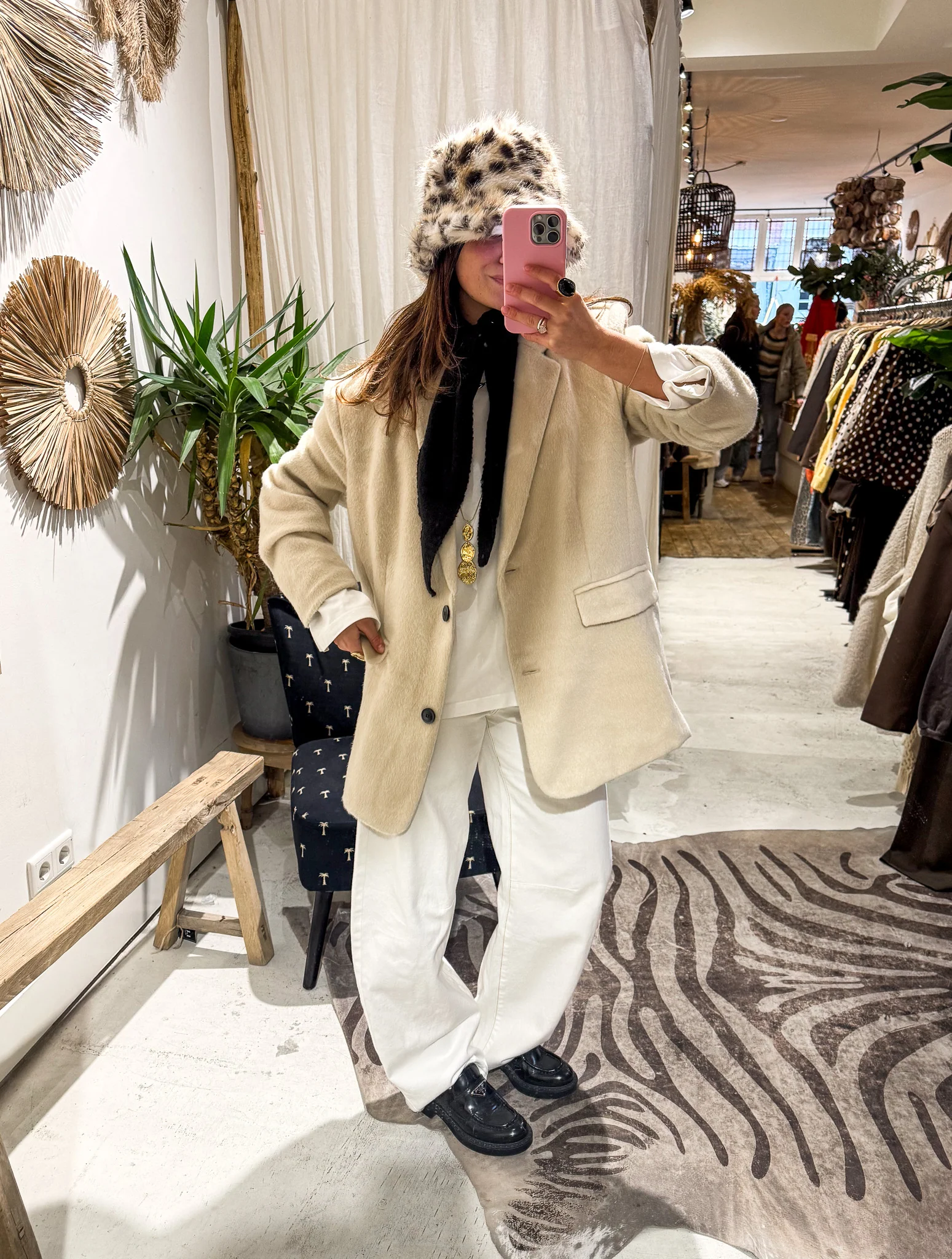 Kiara Blazer Beige - Image 3