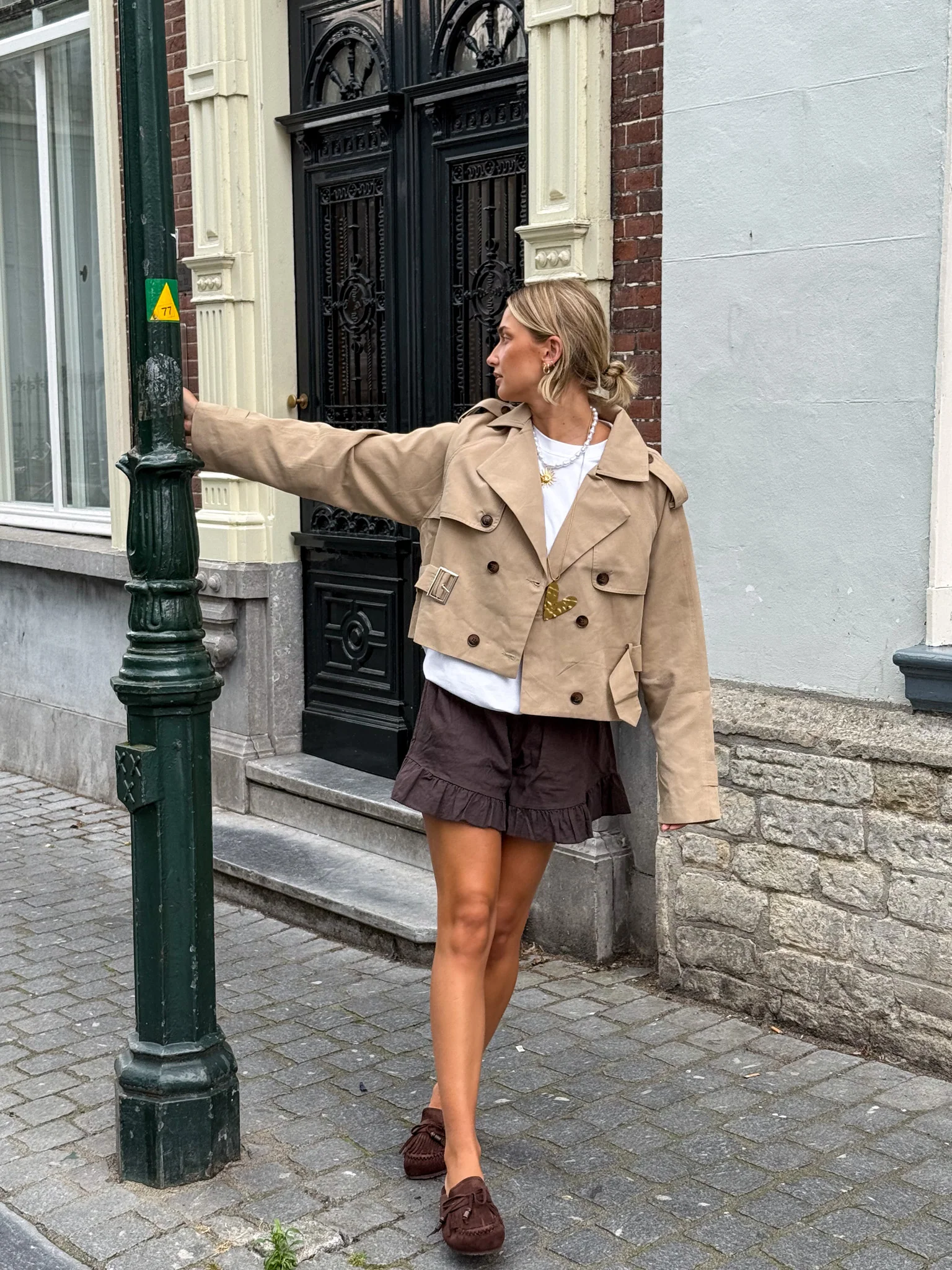 Lou Cropped Trenchcoat Camel - Image 7