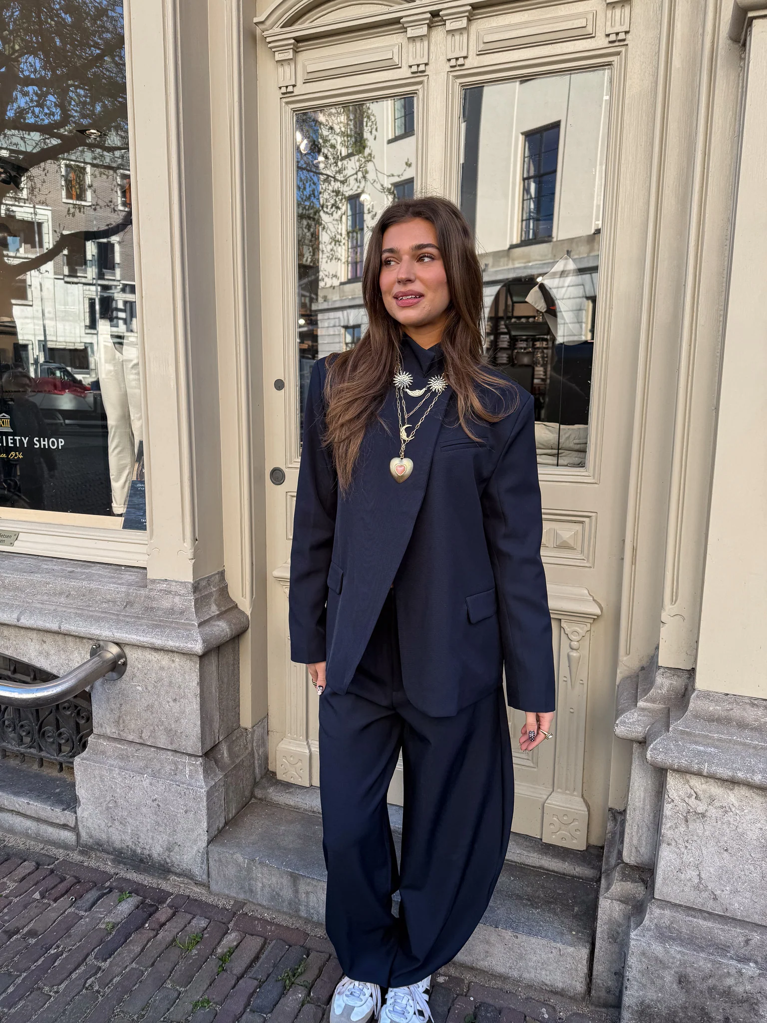 Nina Barrel Pantalon Navy - Image 3