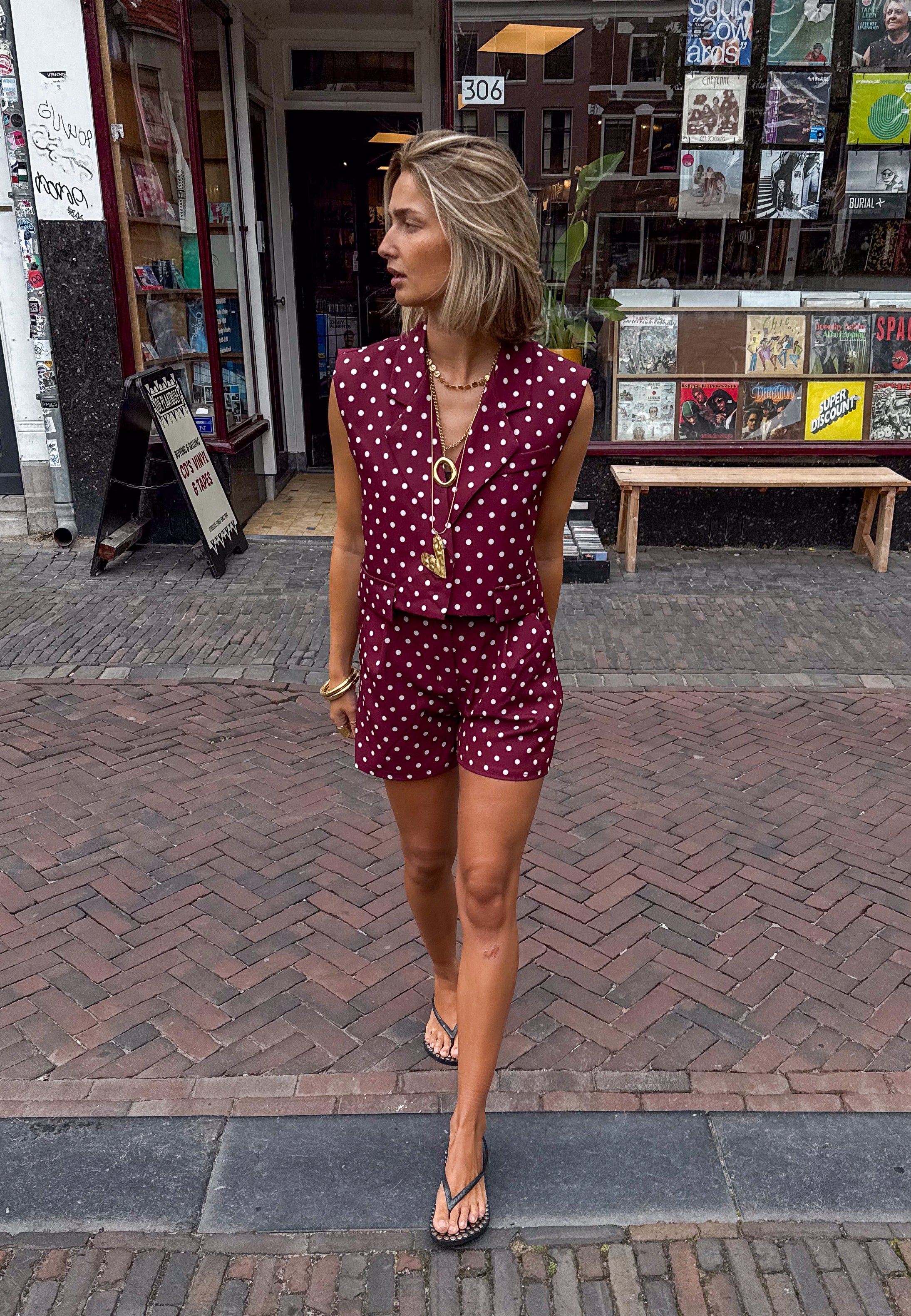Pom Dots Short Bordeaux - Image 4
