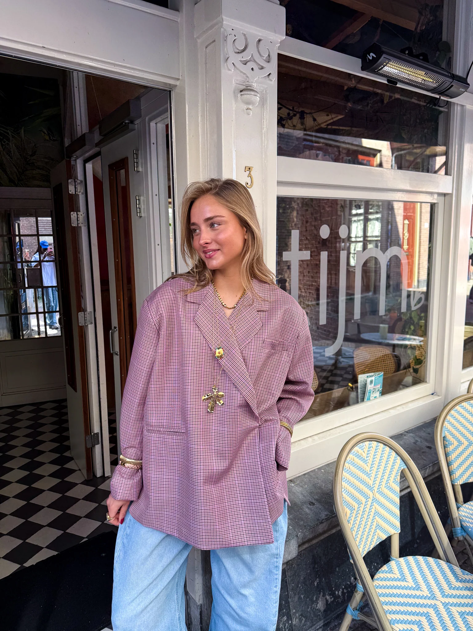 Saint Oversized Blazer Geruit Roze - Image 5