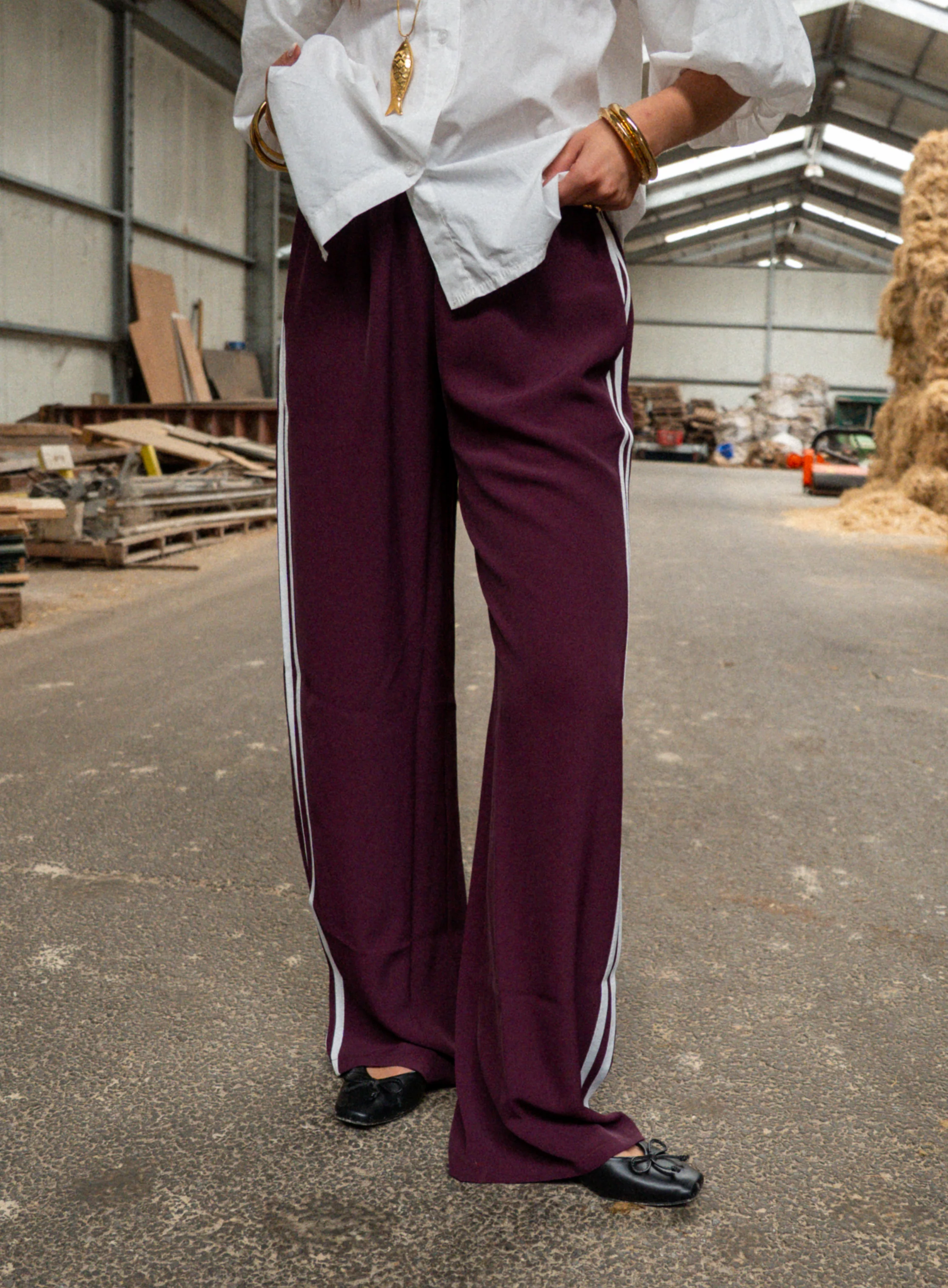 Striped Pants Bordeaux - Image 3