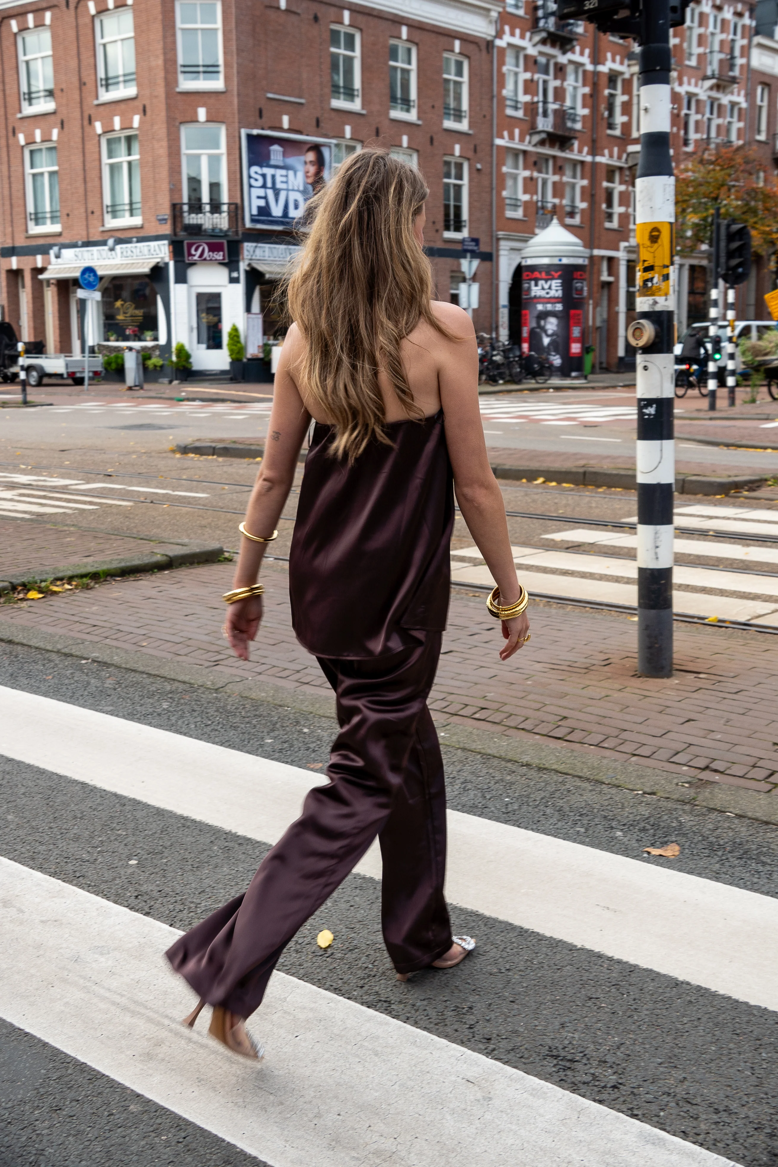 Sway Top Bruin - Image 11
