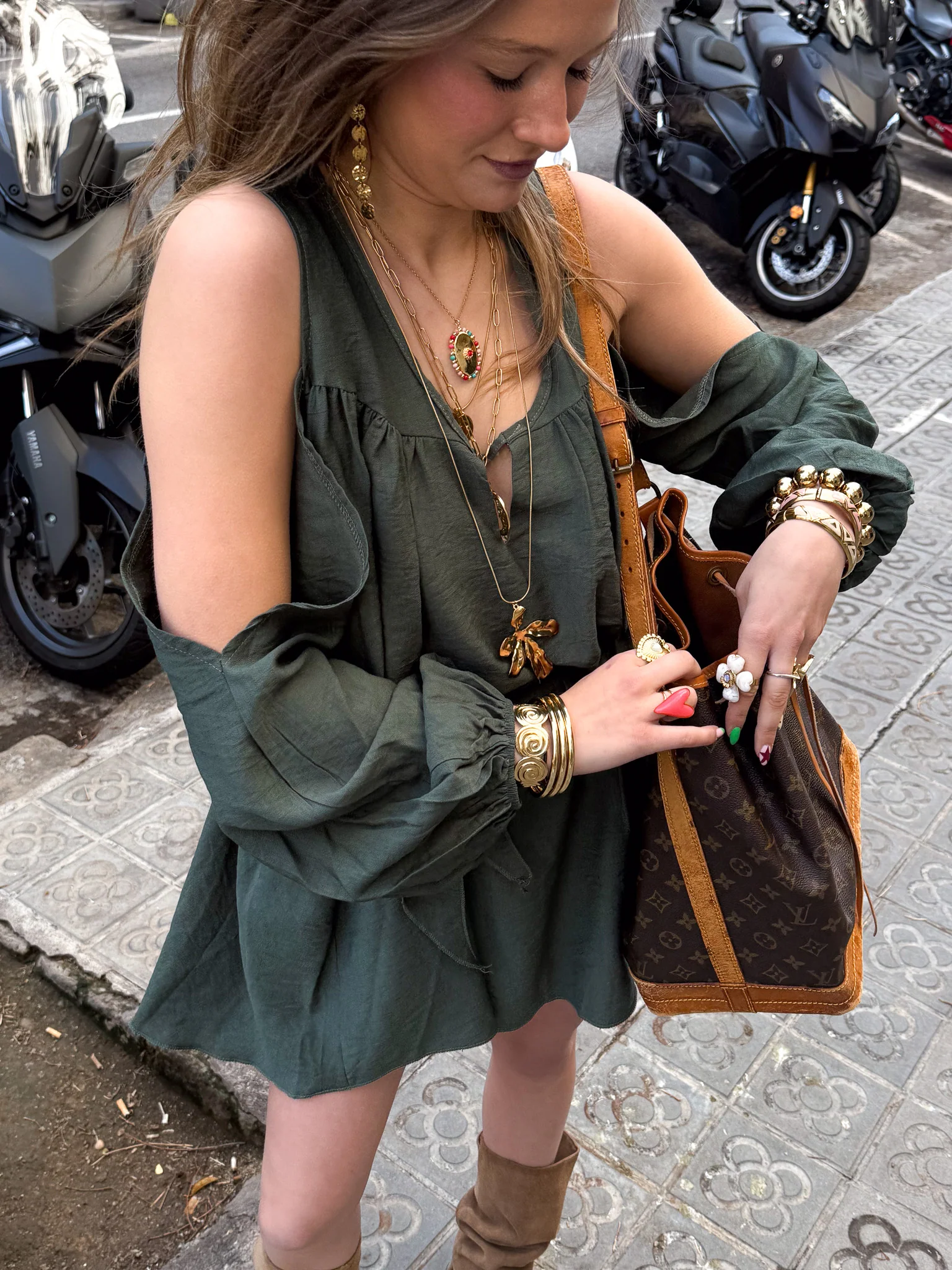 Victoria Jurk Khaki - Image 4