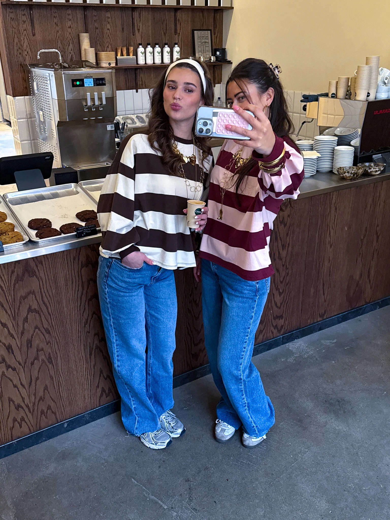 Weekend Lines Sweater Bruin - Image 4