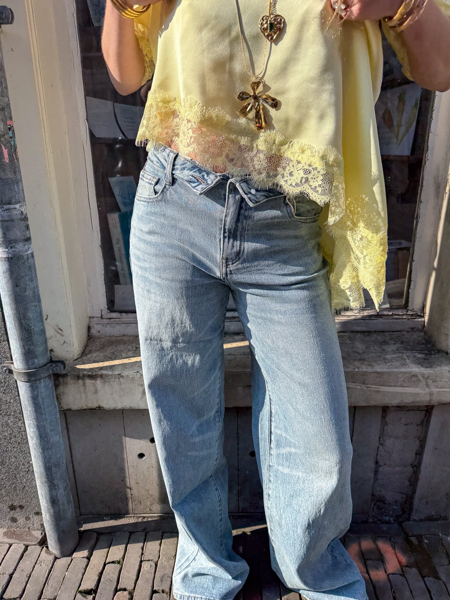 Wide Leg Jeans met Gevouwen Knoop - Image 3